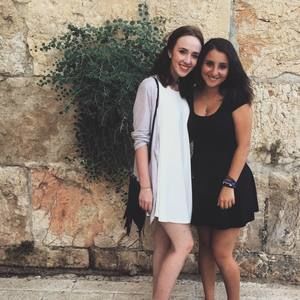 Meet your Posher, Natali