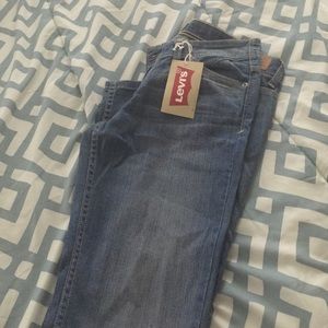 Levi's Ultra low rise Flare stretch denim