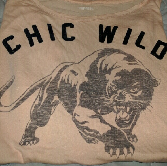 Express SUPER soft &comfy crop top - Picture 2 of 3