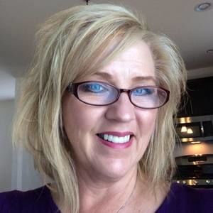 Meet your Posher, Lana