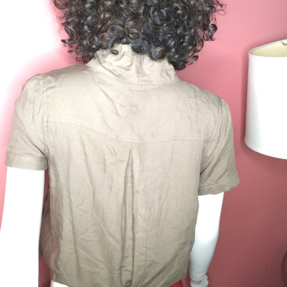 Cute simple jacket - Picture 3 of 3