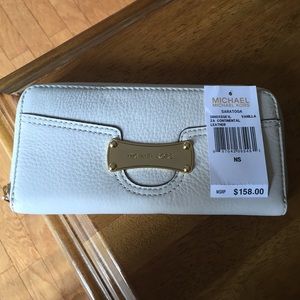 Michael Kors wallet