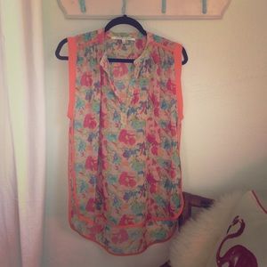 sleeveless floral print top