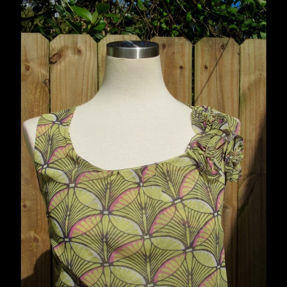 Cute and comfy top by Sweet Pea! - Picture 2 of 4