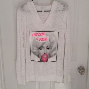 Long sleeve, Marilyn Monroe tee-shirt.