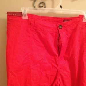 Red merona brand Capri 24w plus size