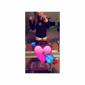 Meet your Posher, Paige