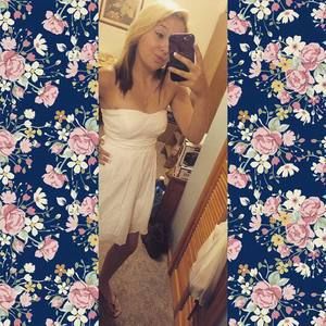 Meet your Posher, Cassandra