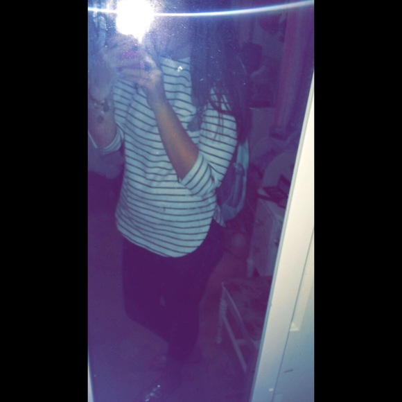 Meet your Posher, Hailey - Picture 1 of 1