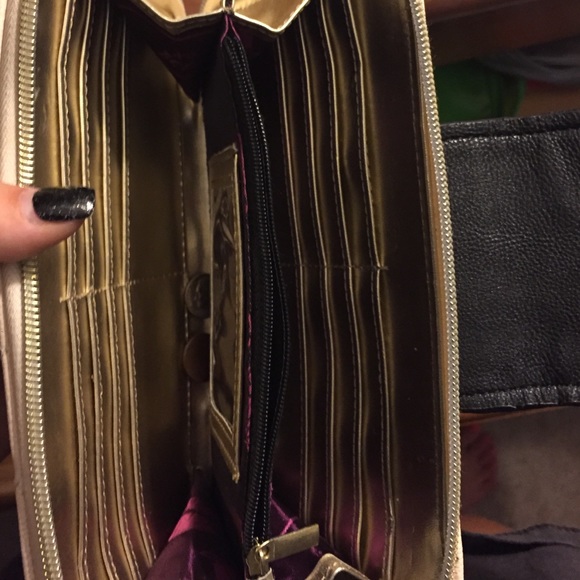 Wallet - Picture 2 of 2