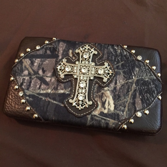 Camo bling wallet
