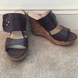 Liz Claiborne brown leather wedges