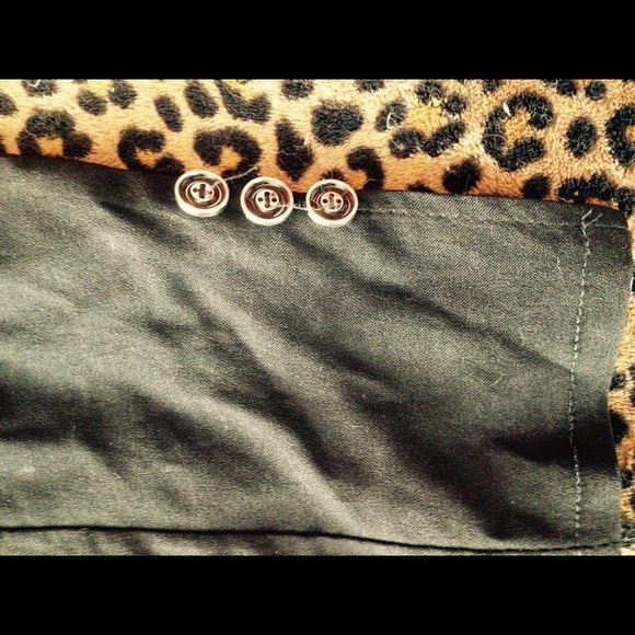 Capris - Picture 3 of 3
