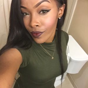 Meet your Posher, Veramae