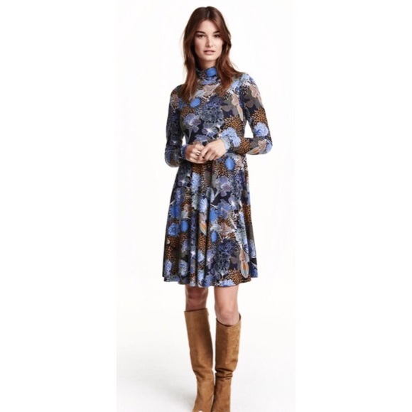 Fall Seventies Dress 🎉