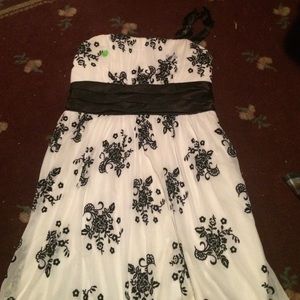 Trixxi dress
