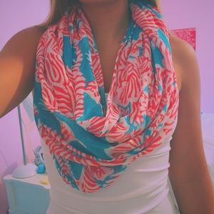 Lilly Pulitzer infinity scarf