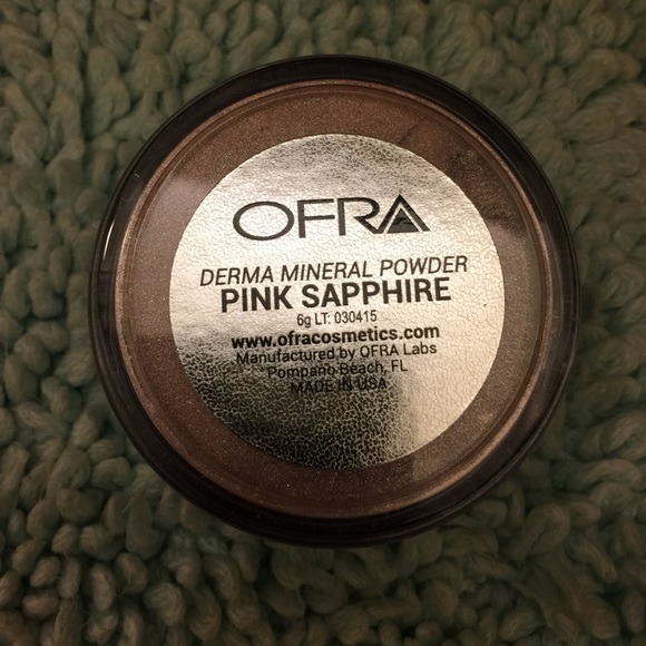 Mineral powder ofra