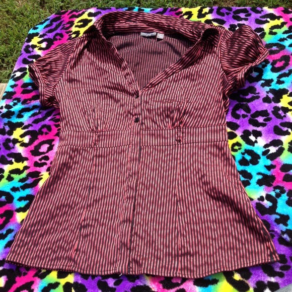 Stripe black and pink button shirt