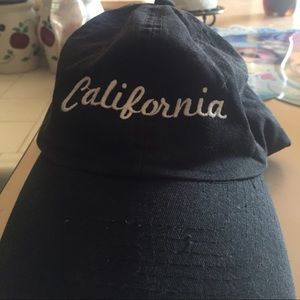 Brandy Melville Hat!