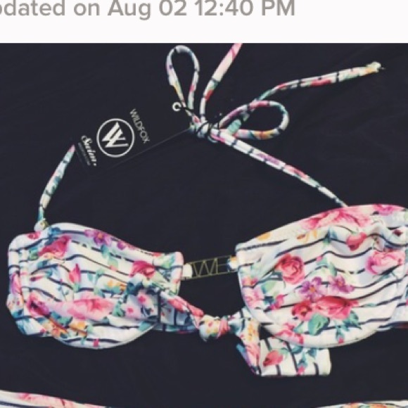 Sexy Wildfox Angelic Floral Print Bikini Top Small