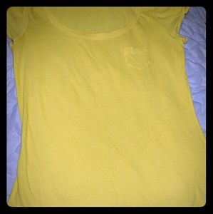 Express scoop neck pocket tee