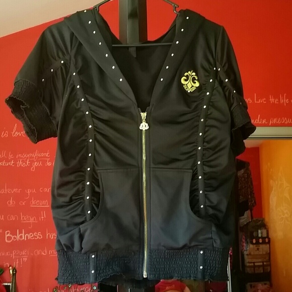 ✔Dereon Glam Short Sleeve Sports Hoodie