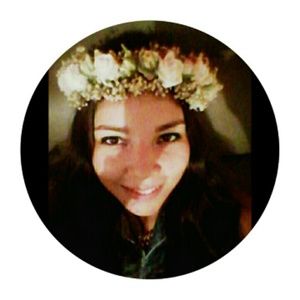 Meet your Posher, Gabriela