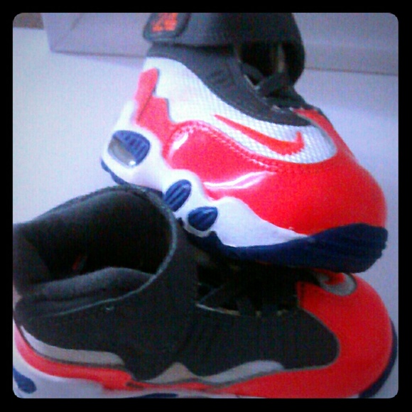 Baby nike griffys