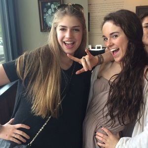 Meet your Posher, Claire