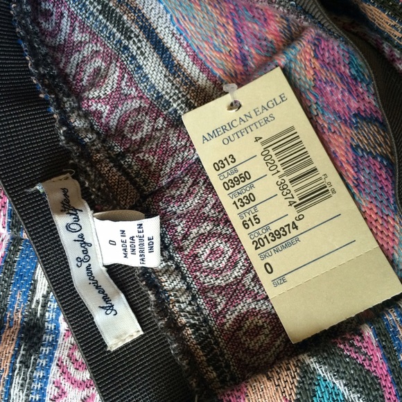 Chic AE Tribal Mini Skirt NWT - Picture 4 of 4