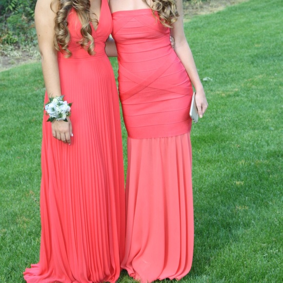 Prom, formal, or special occasion gown - Picture 2 of 3