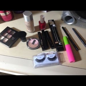 Meet your Posher, Deisy