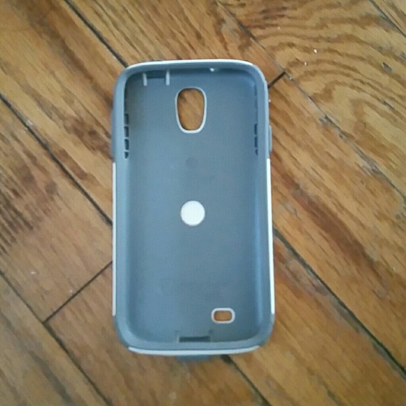 Otter Box cover for Samsung 4
