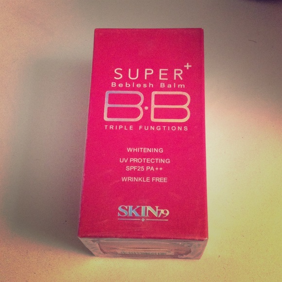 Skin 79 Super Beblesh BB Triple Function