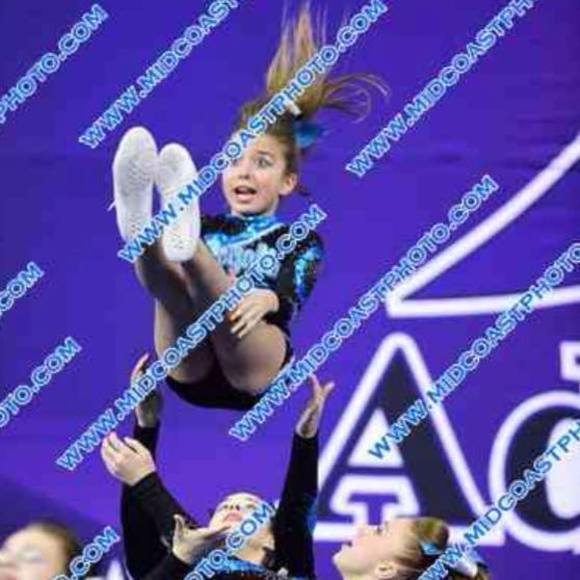 Meet your Posher, Hannah - Picture 1 of 1