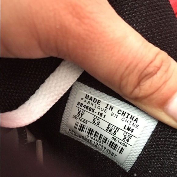 Air Jordan Coral 6's size 6Y - Picture 3 of 4