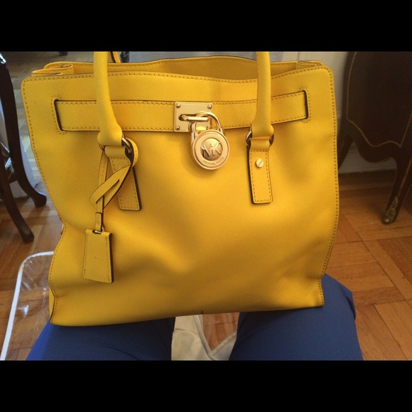 Micheal kors Hamilton yellow bag