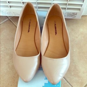 Nude flats
