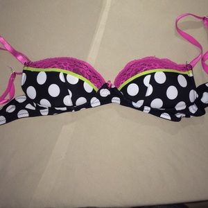 Black poka dot bra