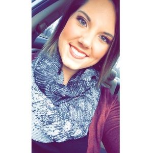 Meet your Posher, Kaitlyn