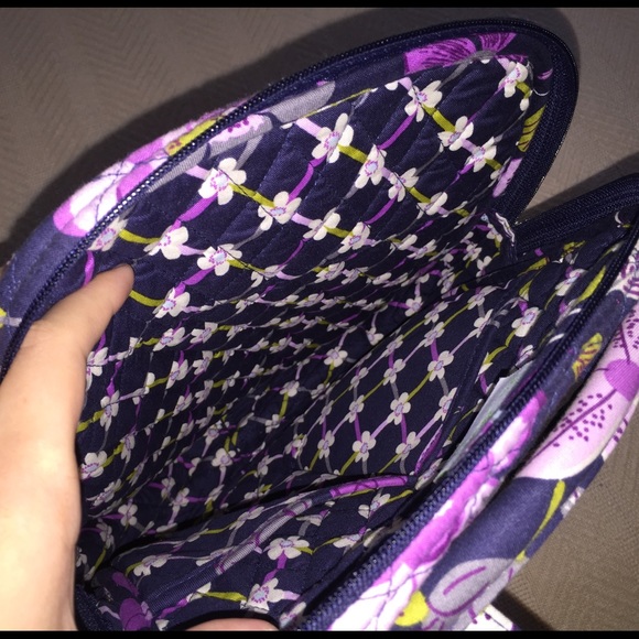 Vera Bradley small book bag - Picture 3 of 3