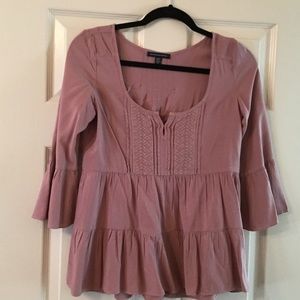 Cute American Eagle Outfitter top worn once.