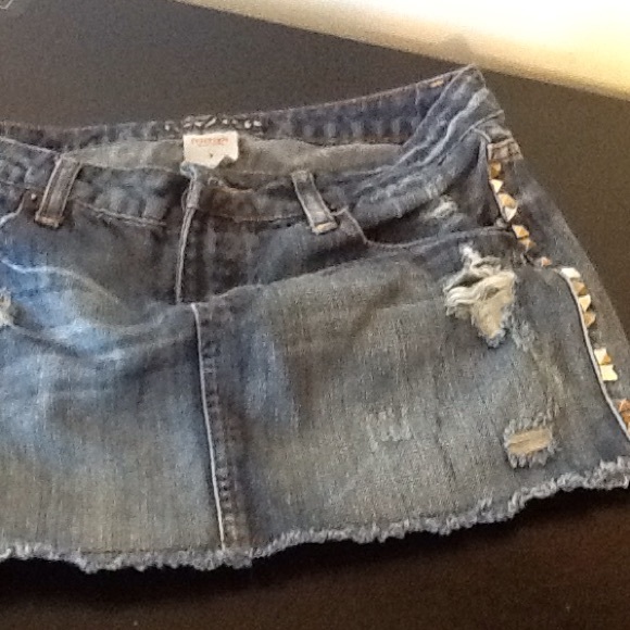 Mini Skirt - Picture 1 of 1