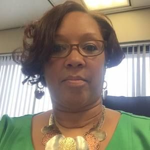 Meet your Posher, Lois