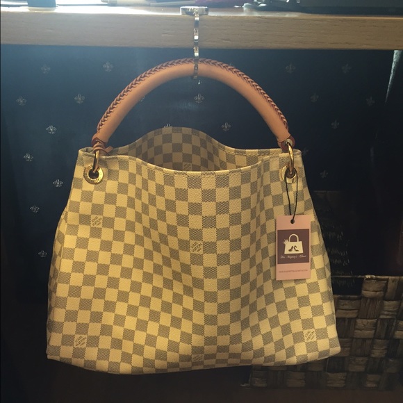 Handbag Hooks! - Picture 3 of 4