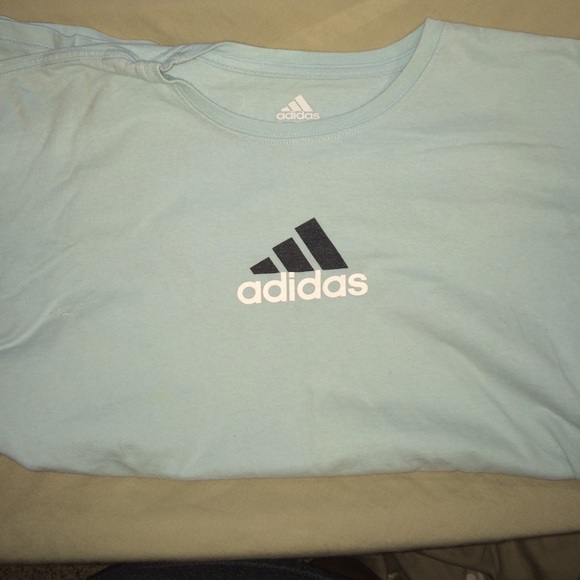 Adidas tshirt