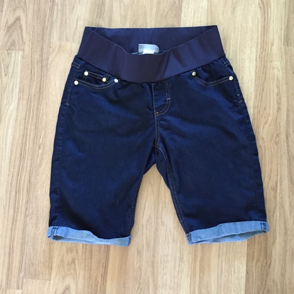 Maternity Bermuda shorts