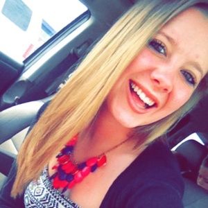 Meet your Posher, Kendra