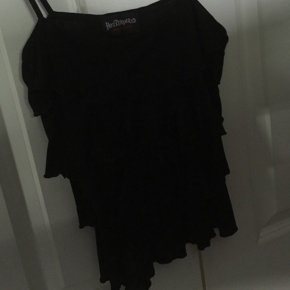 Cute black  camisole tank ruffled layers - Picture 3 of 4